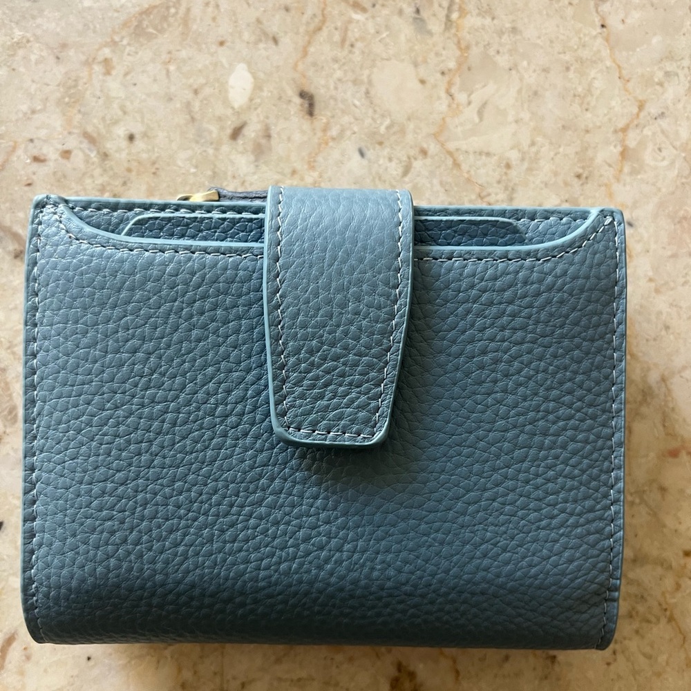 Elegant Blue Leather Women's Wallet